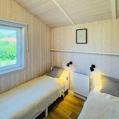 Holiday home Strandblick 4 *